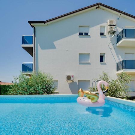 Black Diamond Apartment Vilanija Екстериор снимка