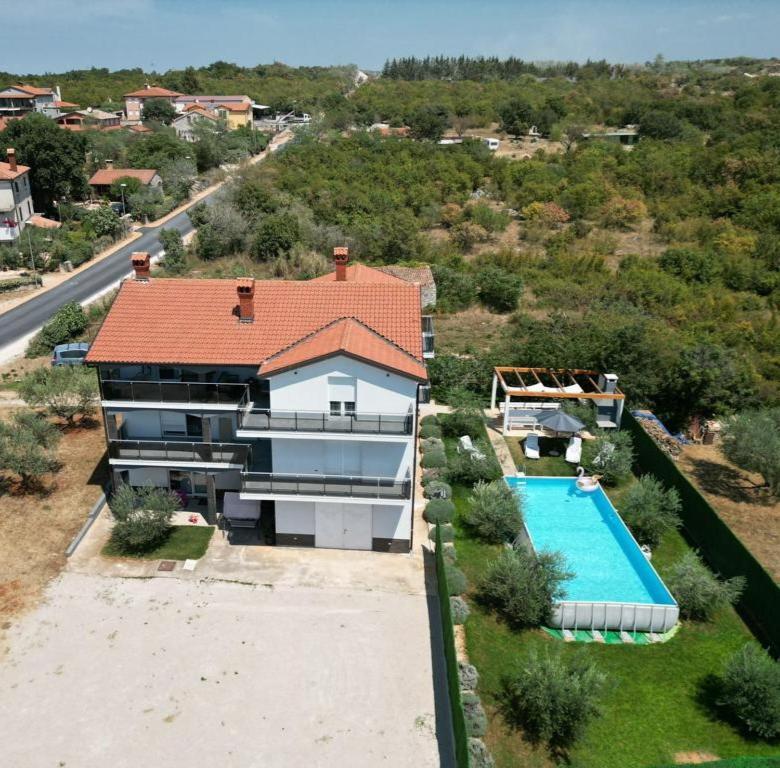 Black Diamond Apartment Vilanija Екстериор снимка
